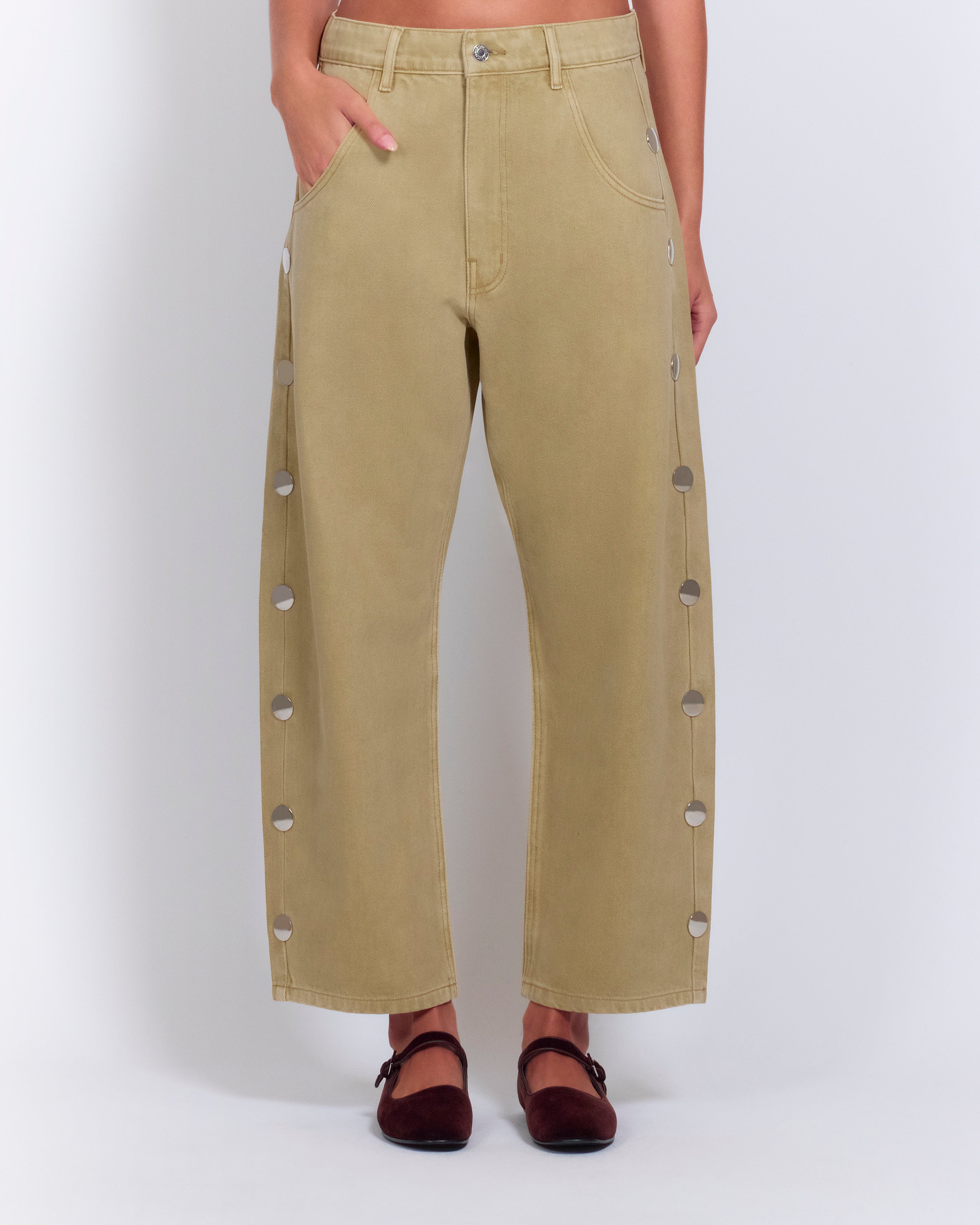 【Yoyocha25 】STUDS DETAIL DENIM PANTS Yoyocha25 】STUDS DETAIL DENIM PANTS Yoyocha25 様専用】STUDS