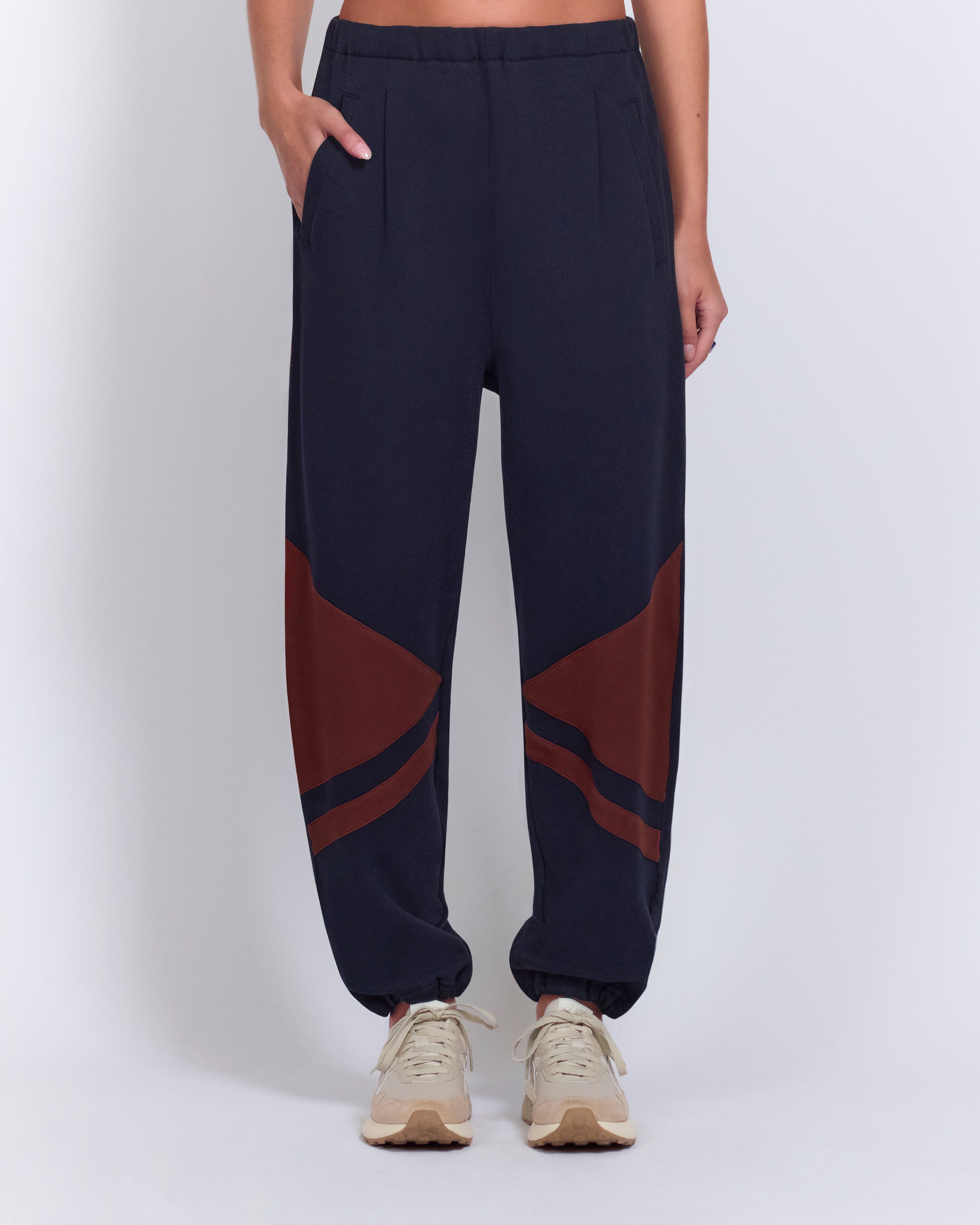 ROUCHA | Pleat Sweatpants