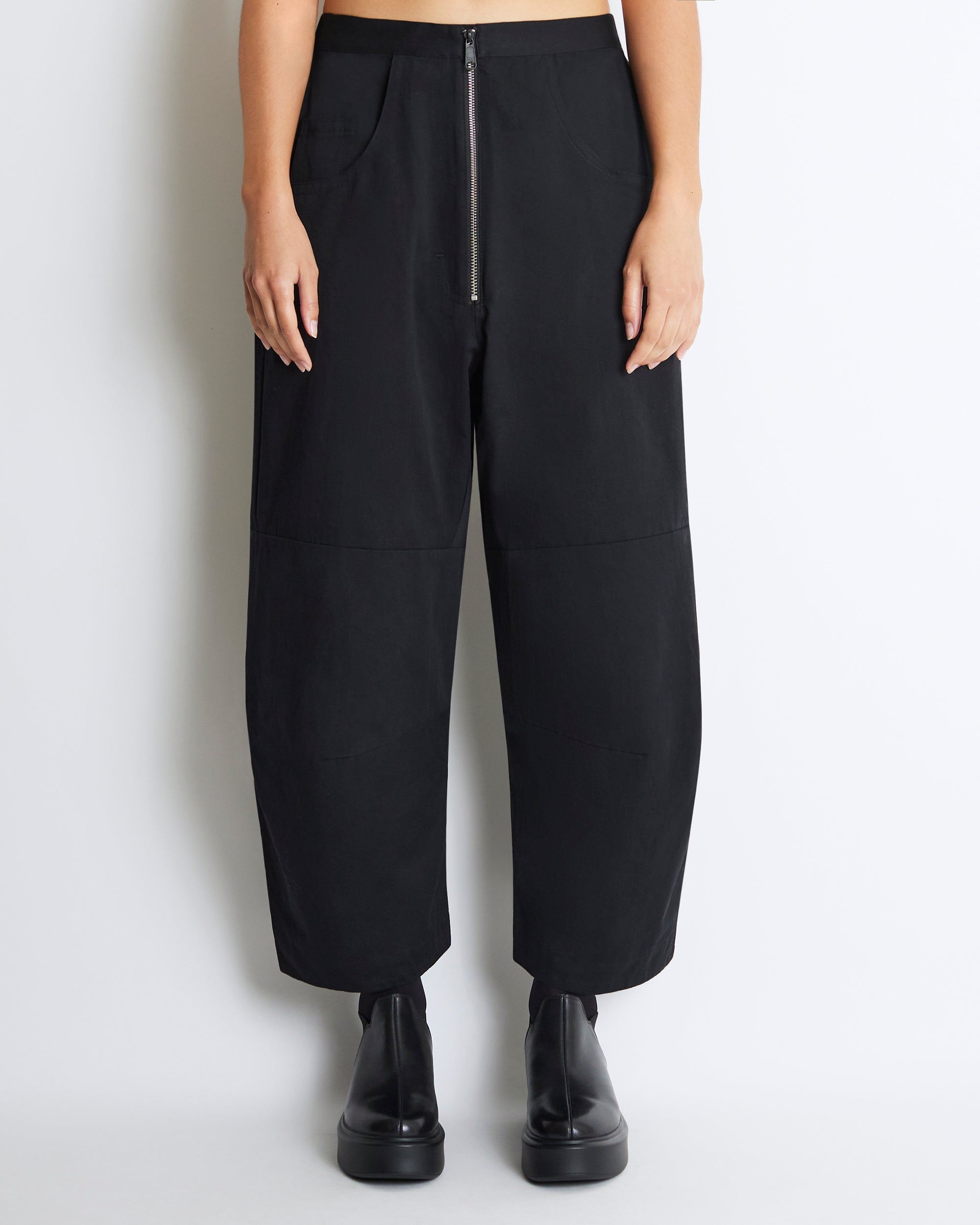 Roucha black pull Wide leg pants size BB 6-8